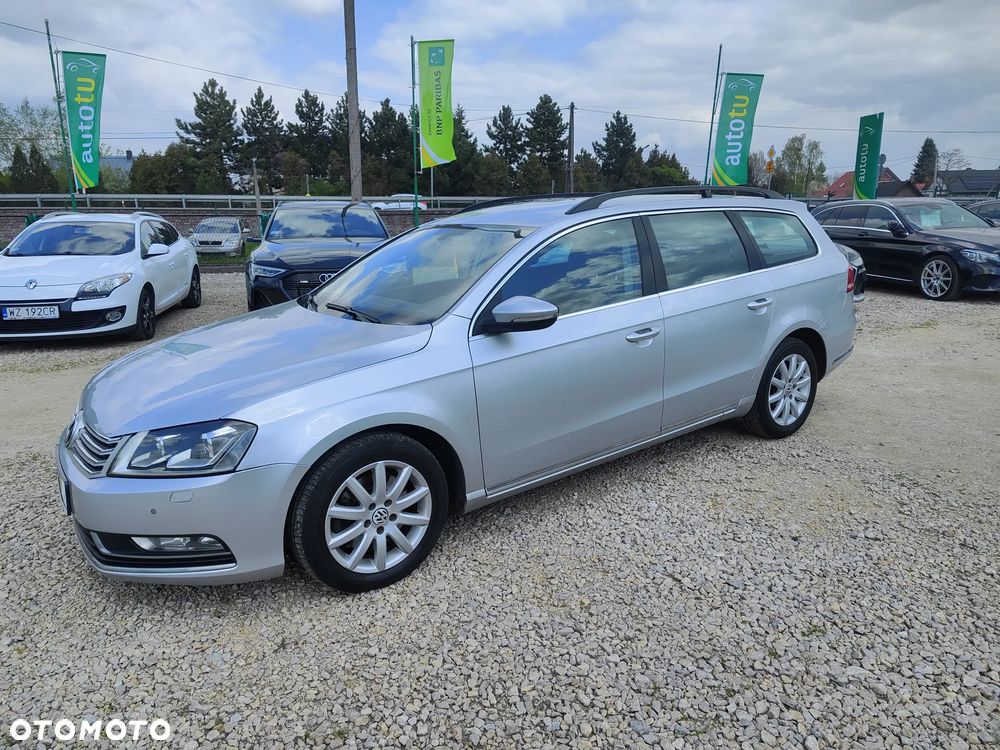Volkswagen Passat 2.0 TDI Comfortline - 4