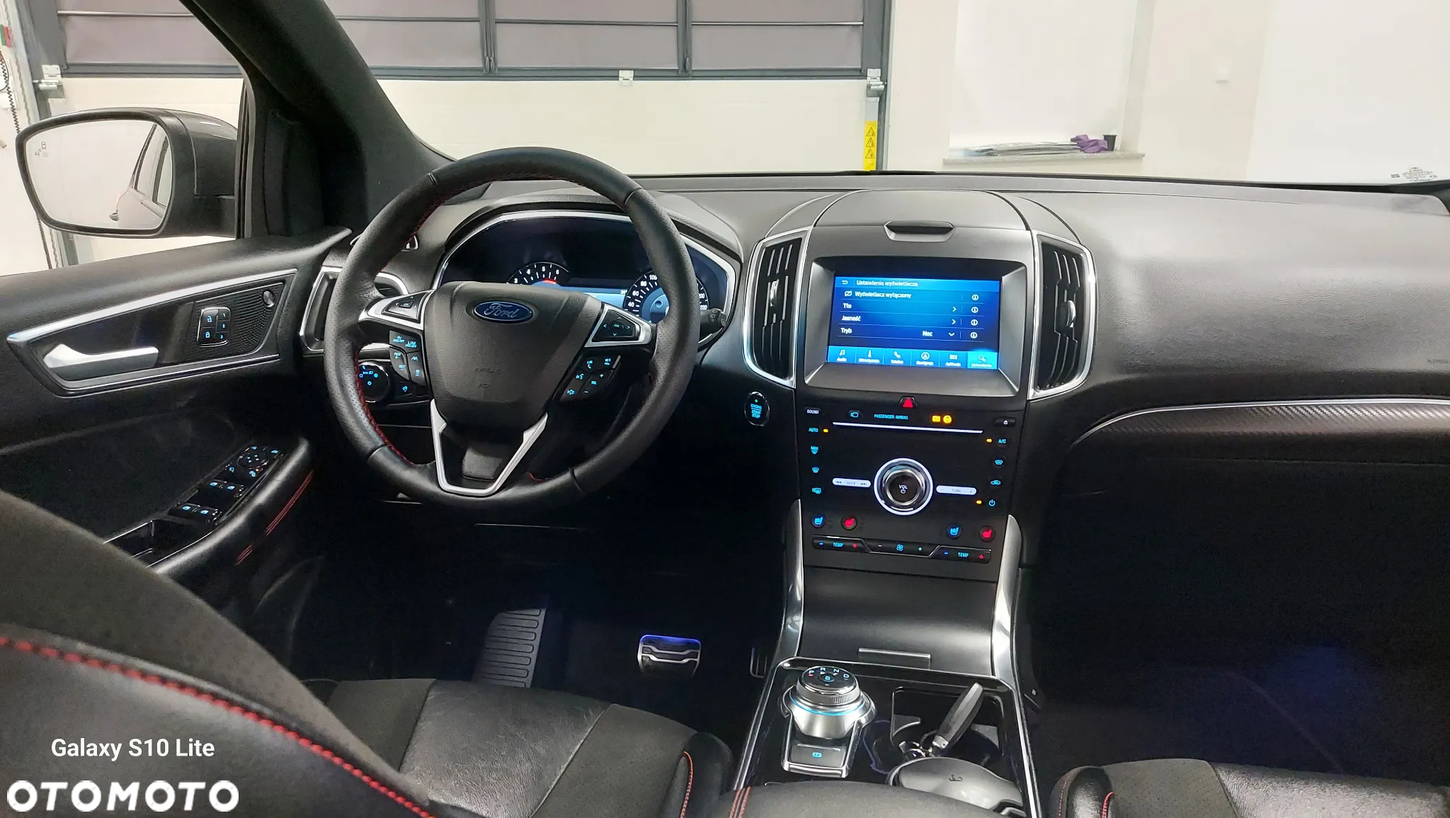 Ford Edge 2.0 EcoBlue Twin-Turbo 4WD ST-Line - 17