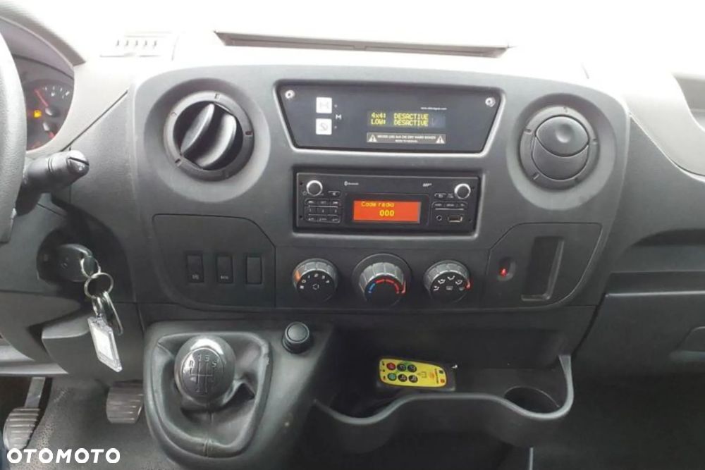 Renault MASTER - 4
