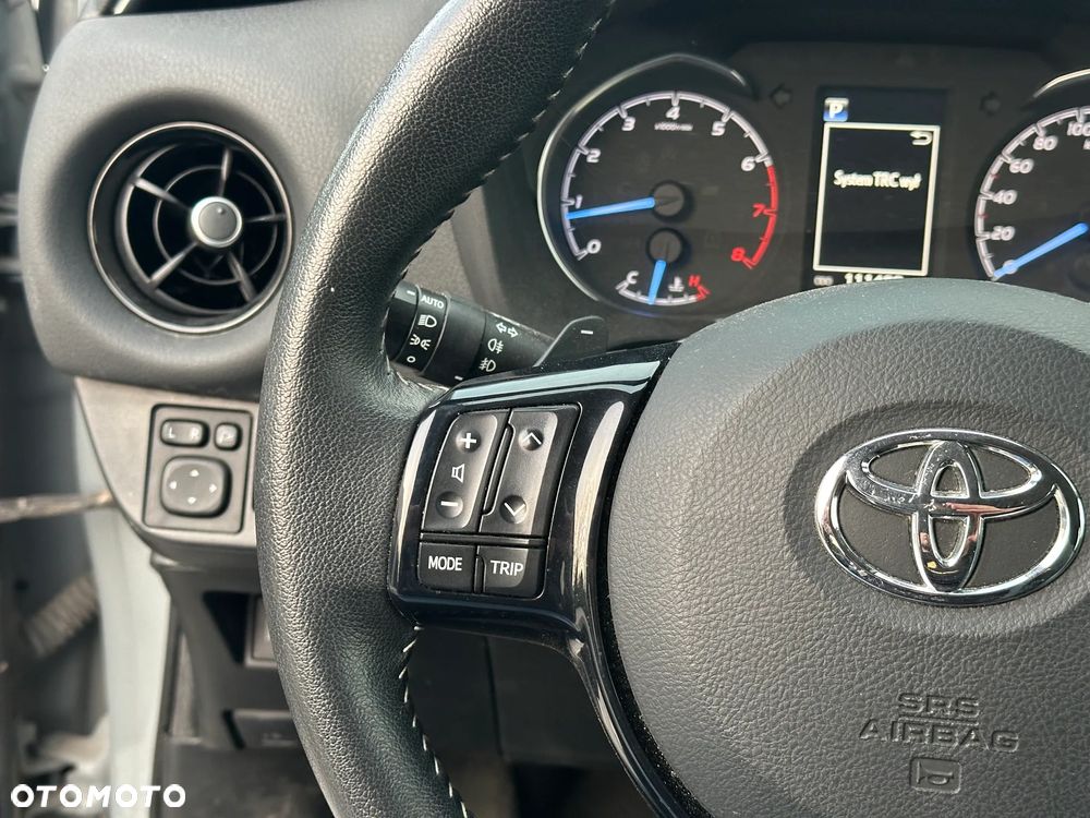 Toyota Yaris 1.5 Dynamic CVT - 14