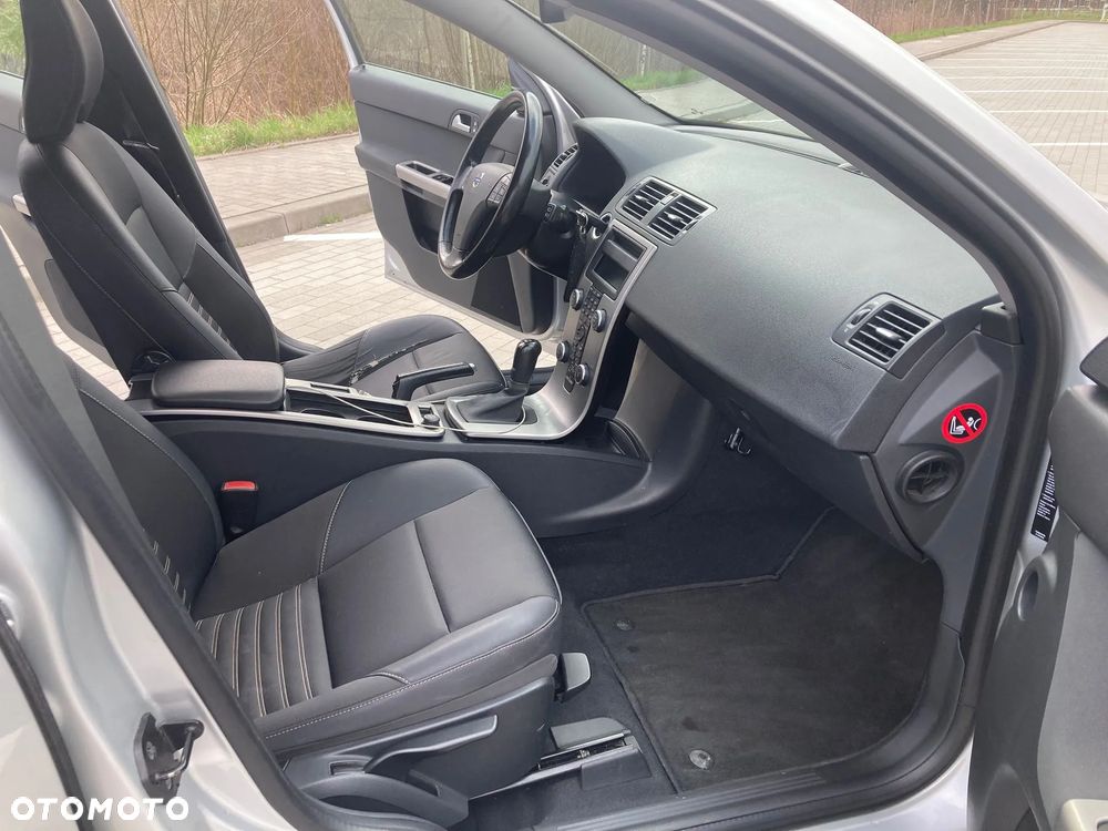 Volvo V50 1.8 - 10