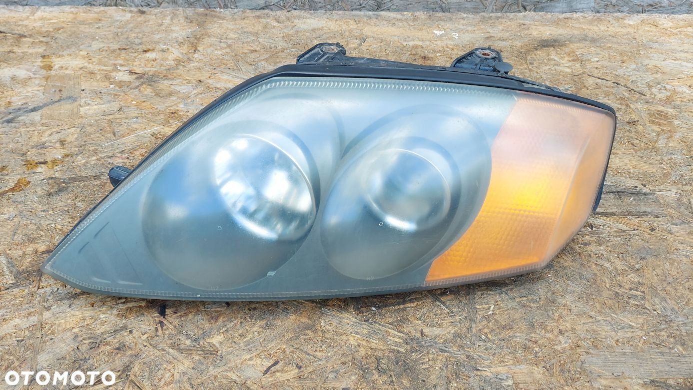 LAMPA LEWA REFLEKTOR LEWY HYUNDAI COUPE TIBURON - 1