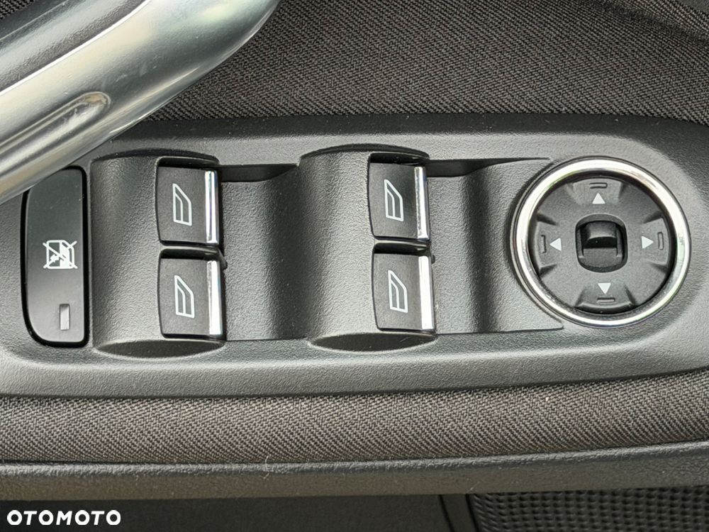 Ford S-Max 2.0 TDCi Titanium - 15