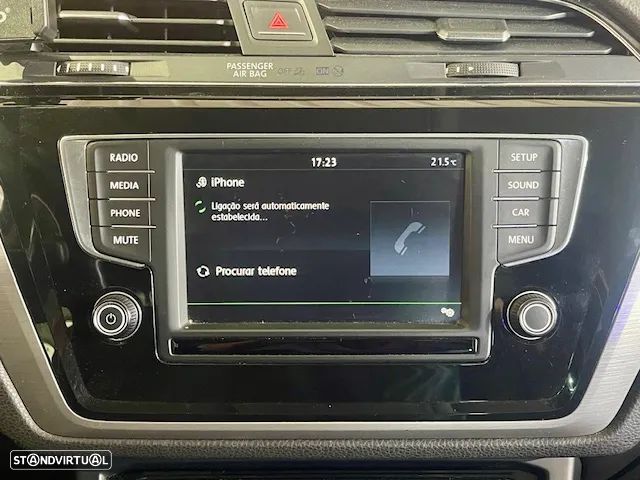 VW Touran 1.6 TDI Confortline - 24