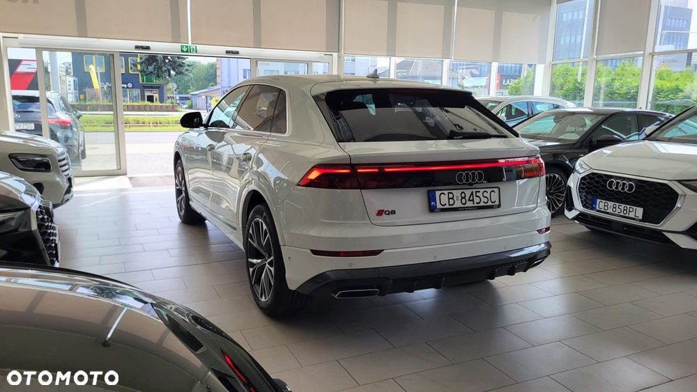 Audi Q8 - 1