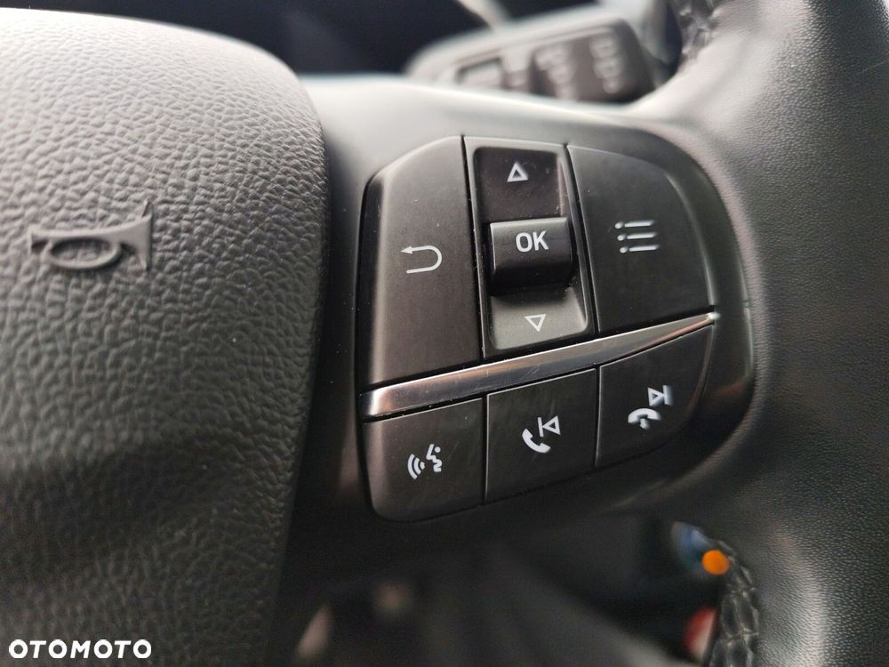 Ford Kuga - 22