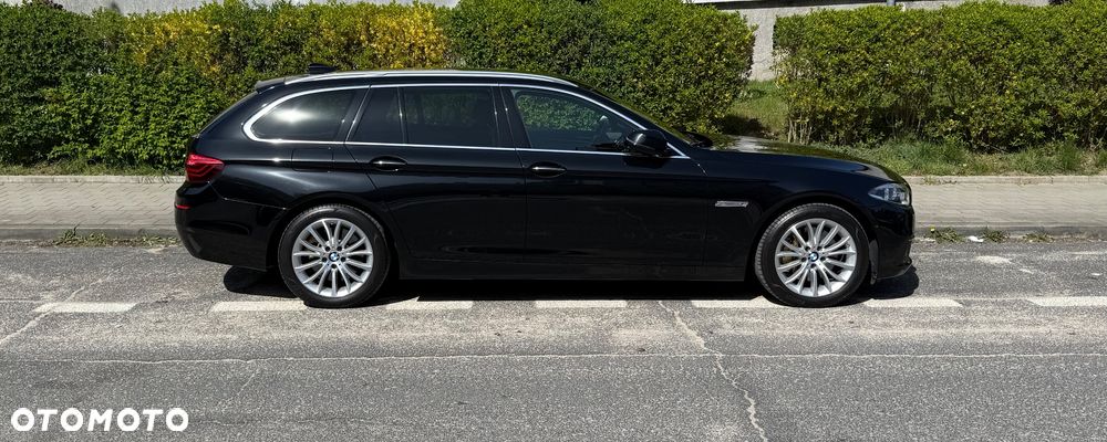 BMW Seria 5 530d xDrive Luxury Line - 28