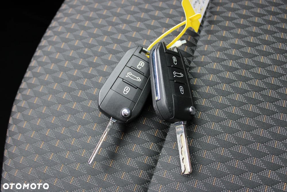 Opel Crossland X 1.2 ECOTEC Start/Stop Innovation - 32