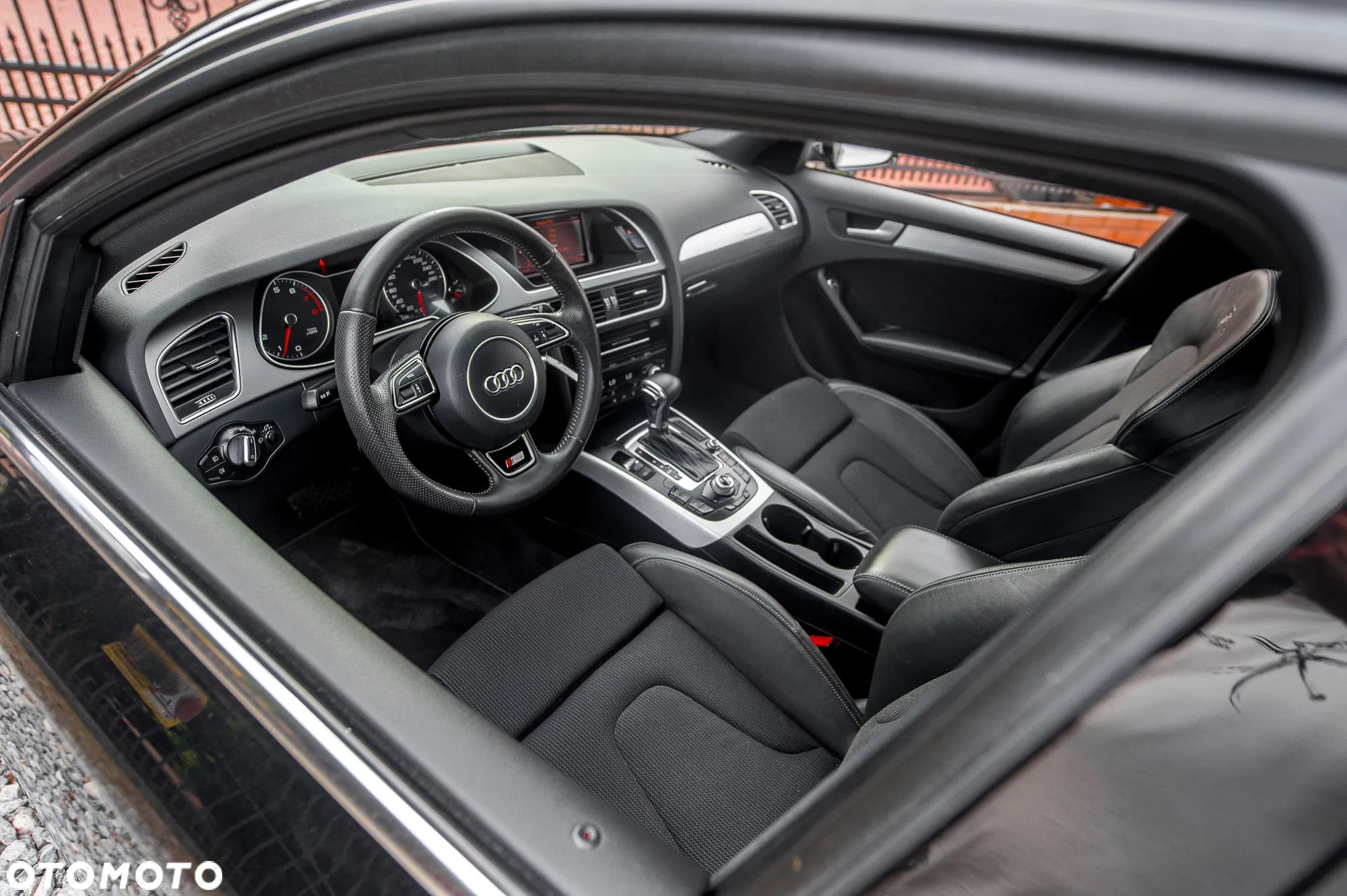 Audi A4 Avant 2.0 TFSI quattro S tronic S line Sportpaket - 16