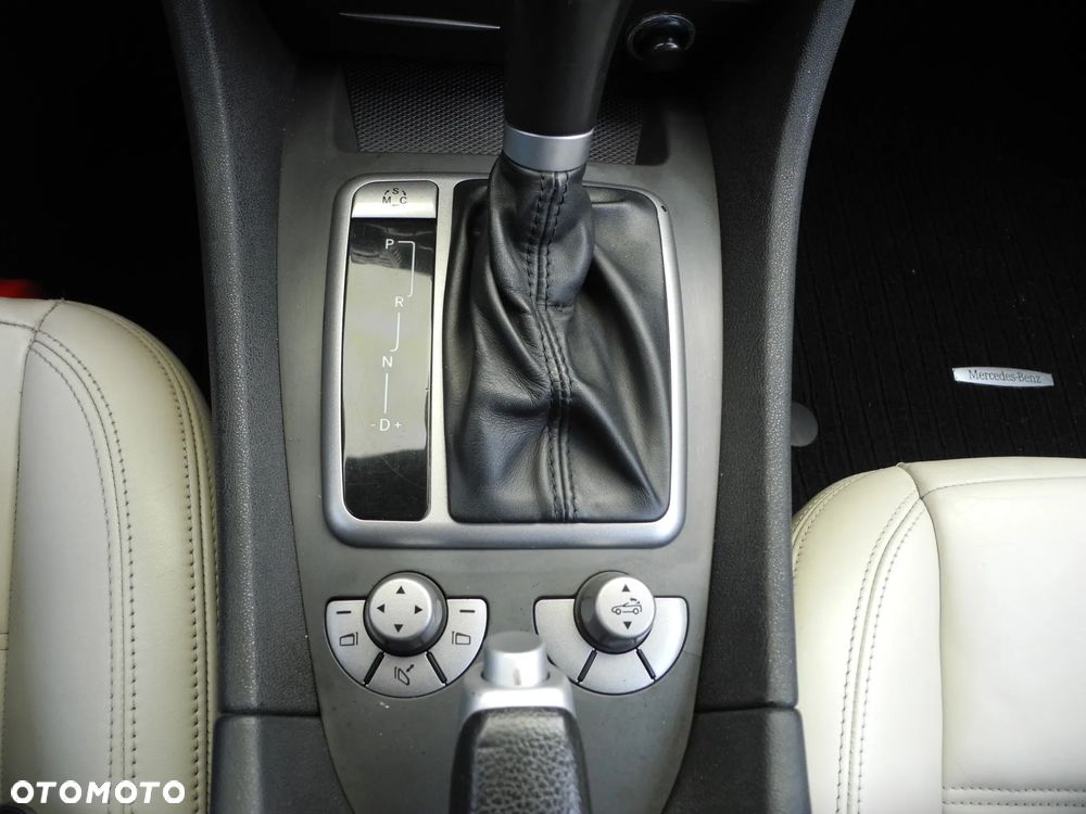 Mercedes-Benz SLK - 17