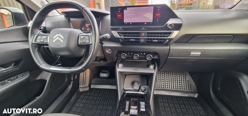 Citroën C4 PureTech 130 Stop&Start EAT8 SHINE - 28