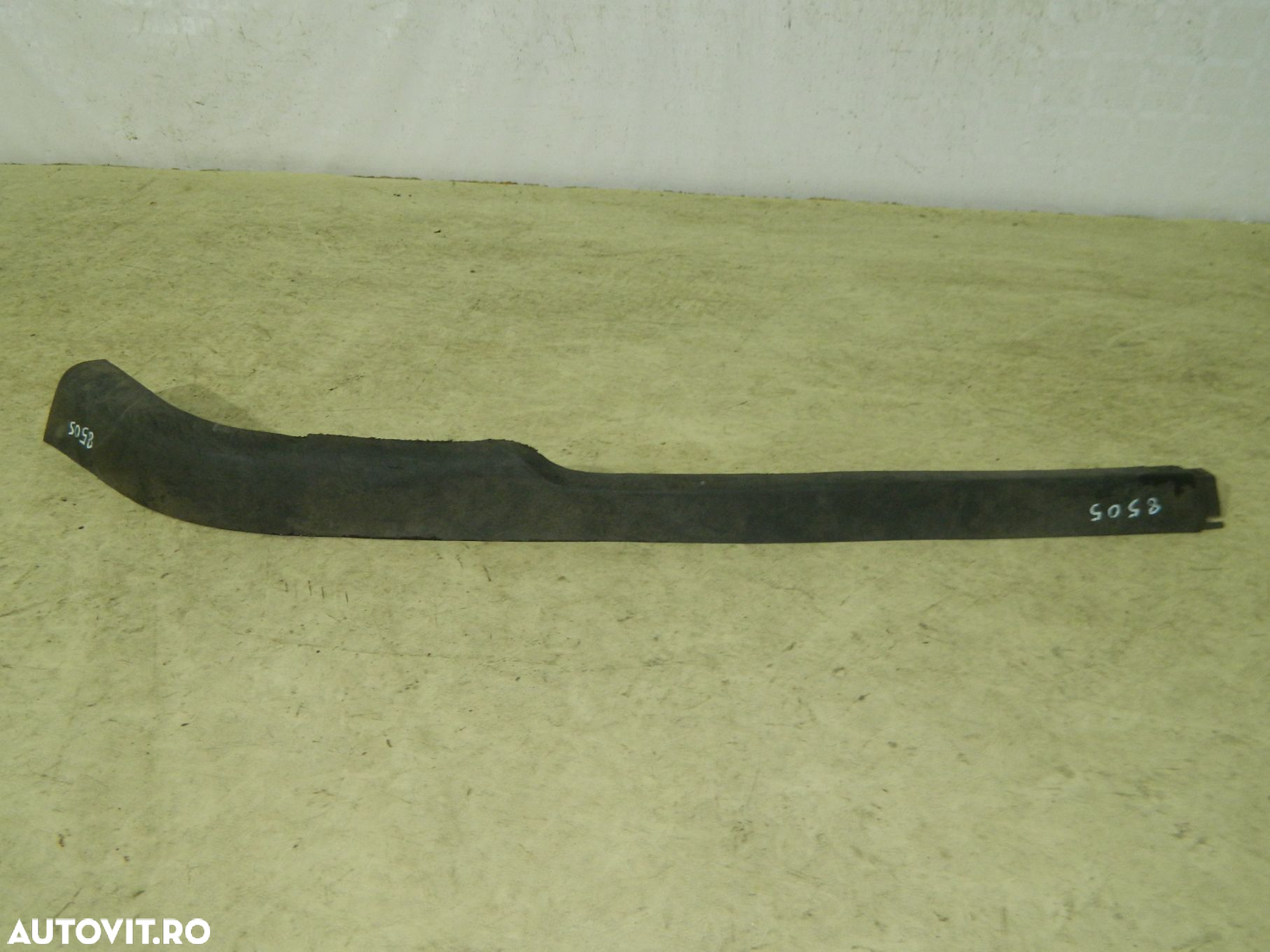 Spoiler  /  Deflector pietre  /  Prelungire bara fata partea stanga, Opel Corsa C, 2003, 2004, 2005, 2006,, 464549018 - 2