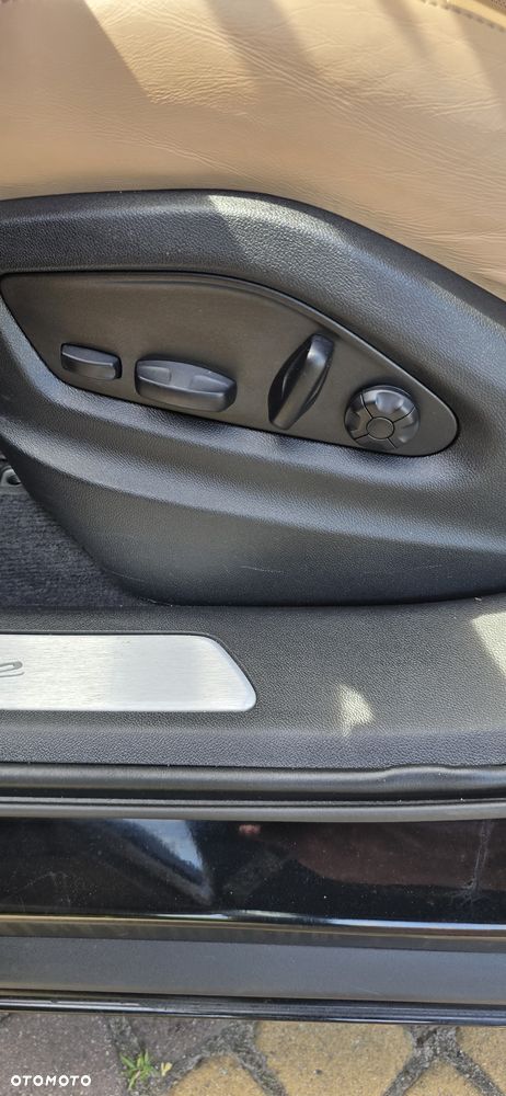 Porsche Cayenne Standard - 12