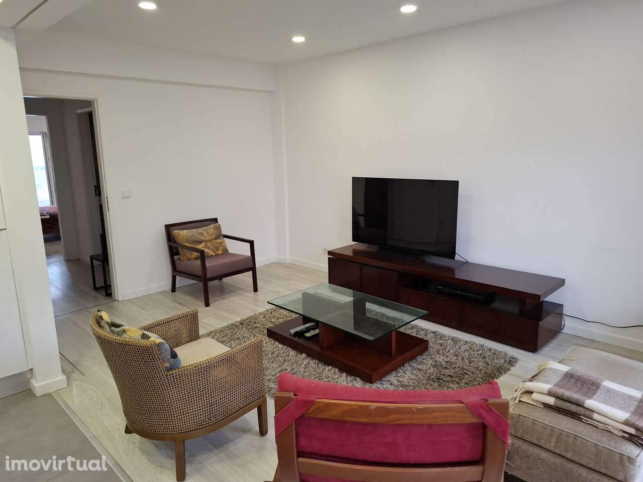 Apartamento, 2 quartos, Loures, Loures - Grande imagem: 2/14