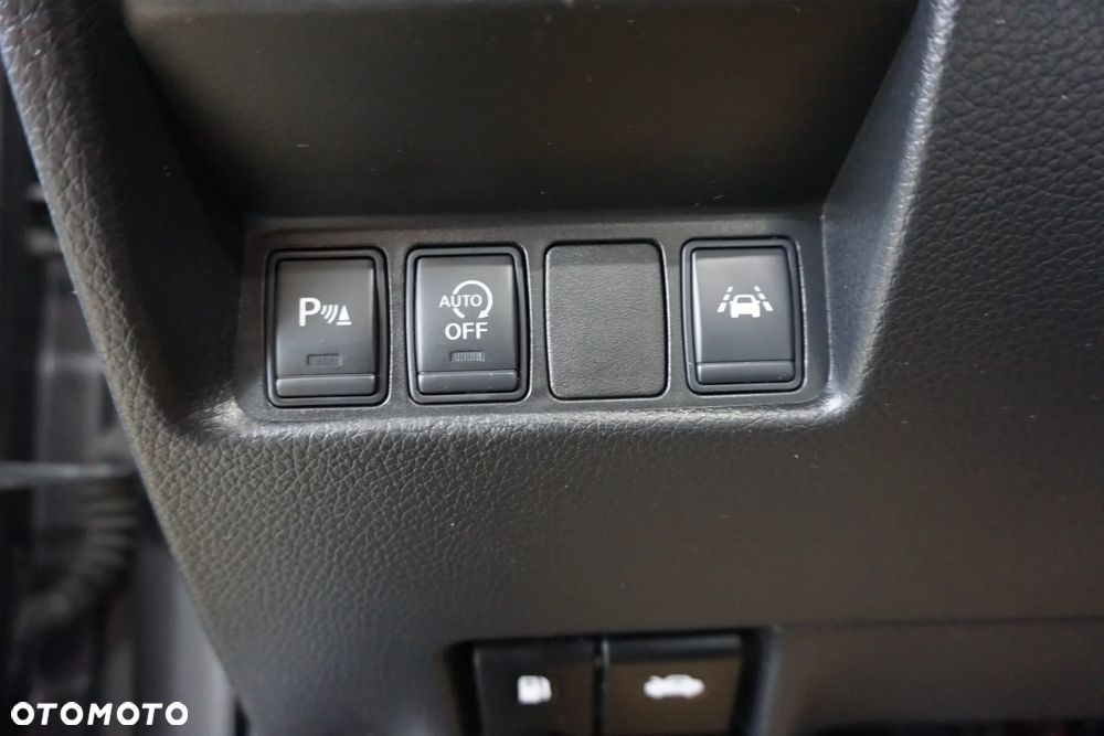 Nissan Qashqai 1.5 dCi DPF acenta - 28