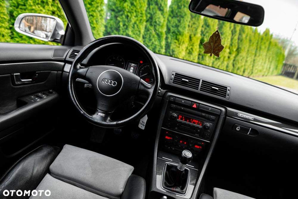 Audi S4 Avant Standard - 28