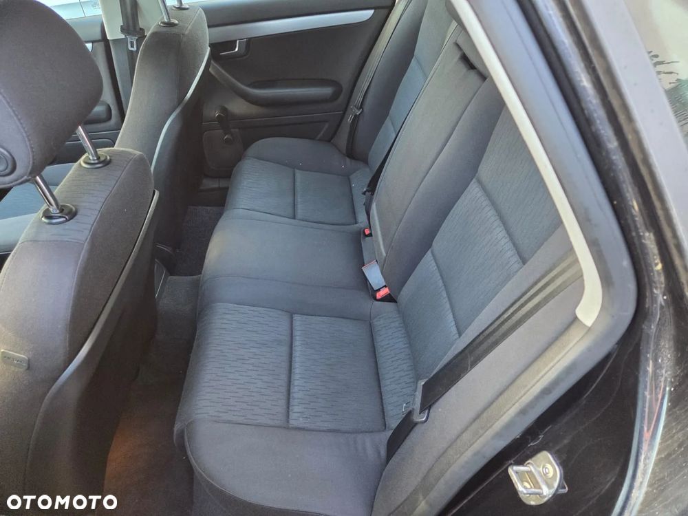 Audi A4 Limousine 2.0 TDI DPF S line Sportpaket - 8