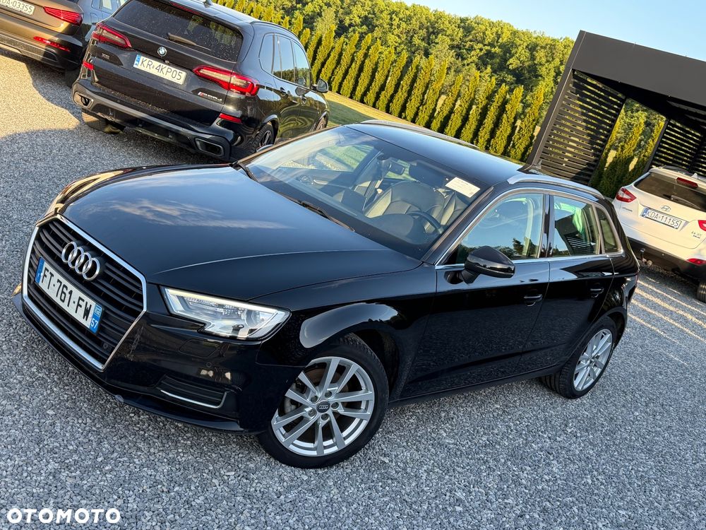 Audi A3 Sportback 30 TDI S tronic design - 9