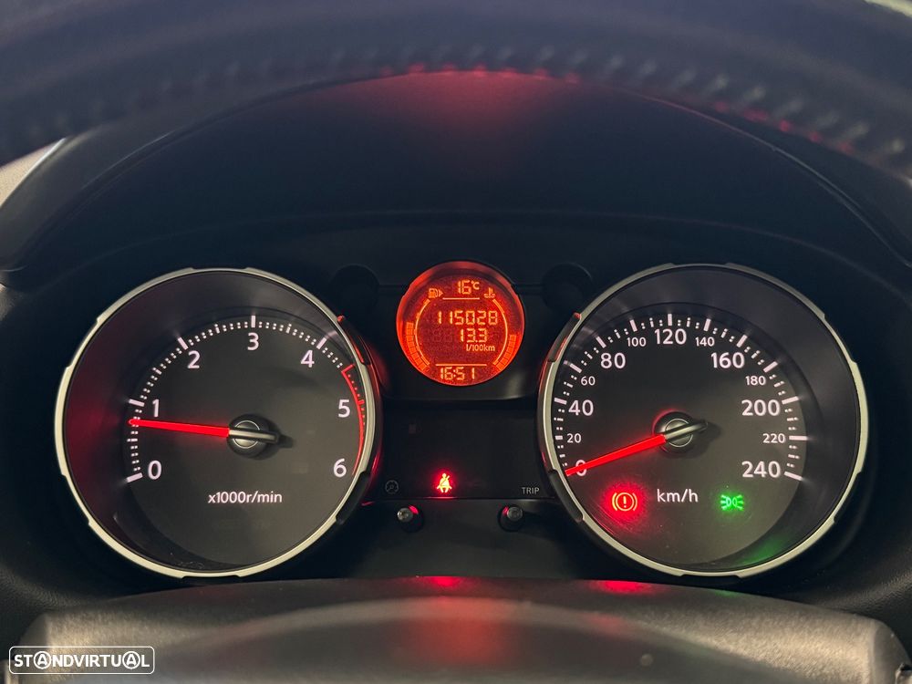 Nissan Qashqai 1.5 dCi Tekna Premium Pele Preta 18 - 14