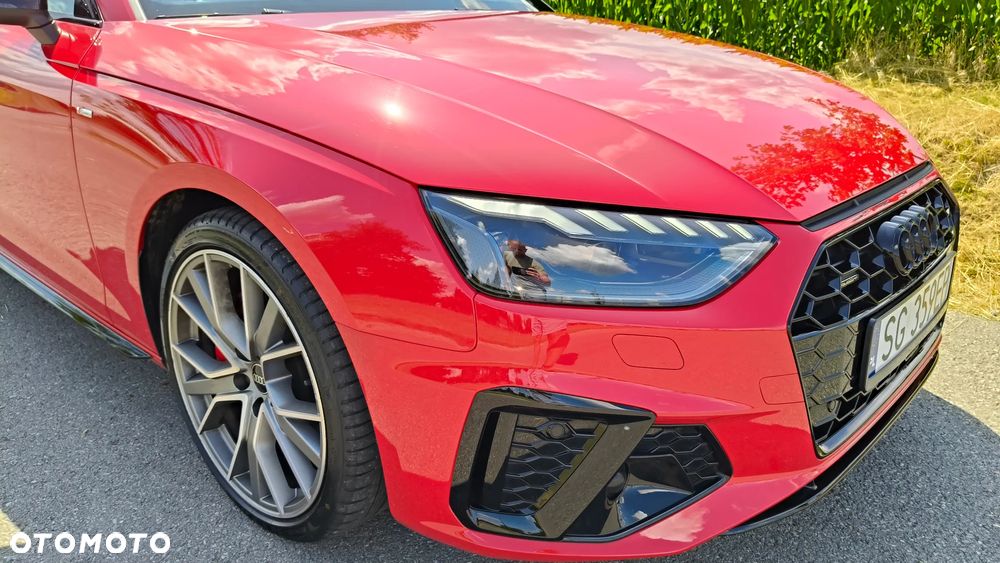 Audi A4 - 1