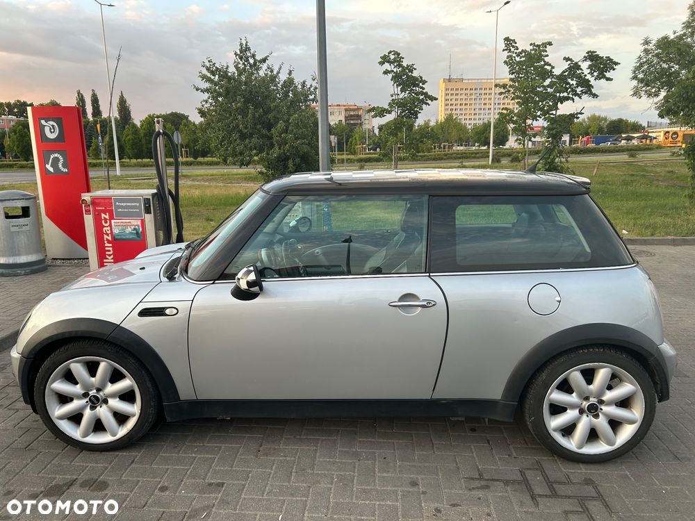 MINI Cooper Standard - 3