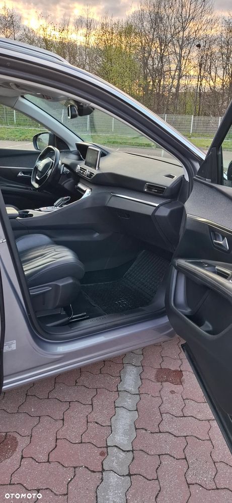 Peugeot 3008 1.6 BlueHDi Allure S&S EAT6 - 13