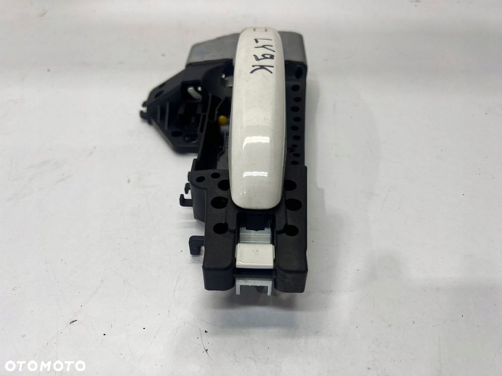 KLAMKA PRAWA AUDI A1 8X A4 B8 A5 8T Q3 Q5 8T2837886B LY9K - 3