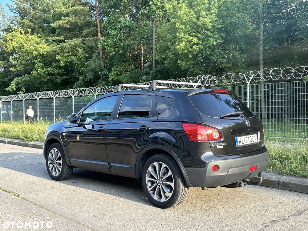 Nissan Qashqai 2.0 4x4 Tekna CVT - 2