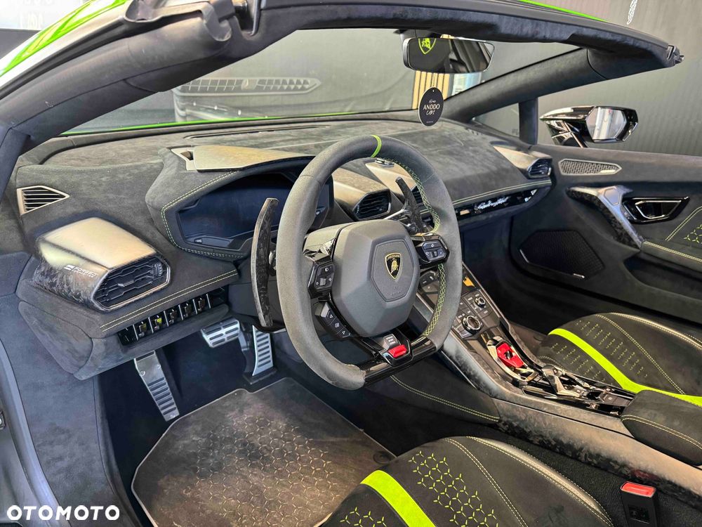 Lamborghini Huracan Performante - 20