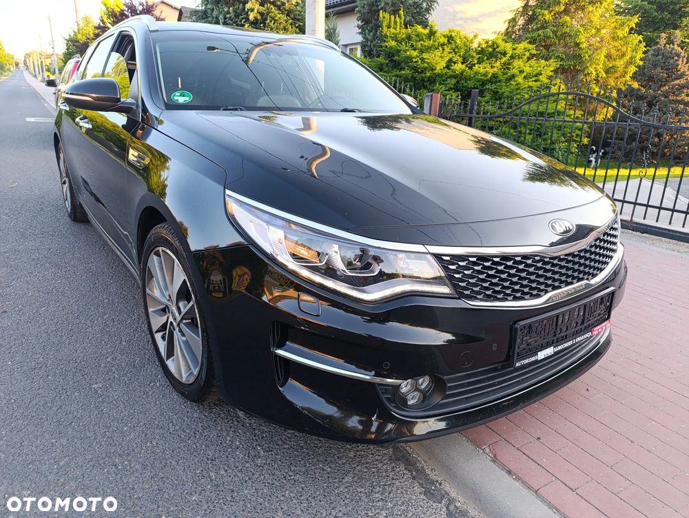 Kia Optima Sportagon 1.7 CRDI DCT Business Supreme - 32