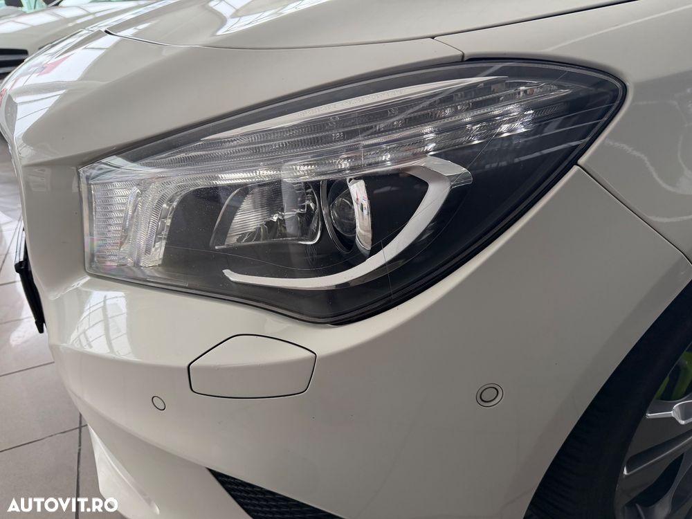 Mercedes-Benz CLA - 36