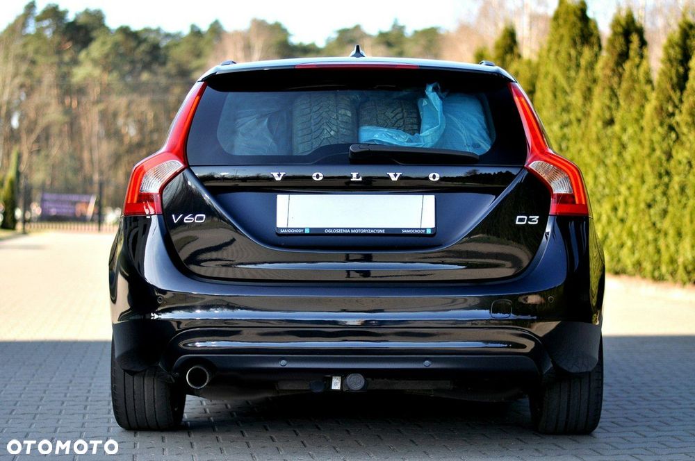 Volvo V60 D3 Summum - 35