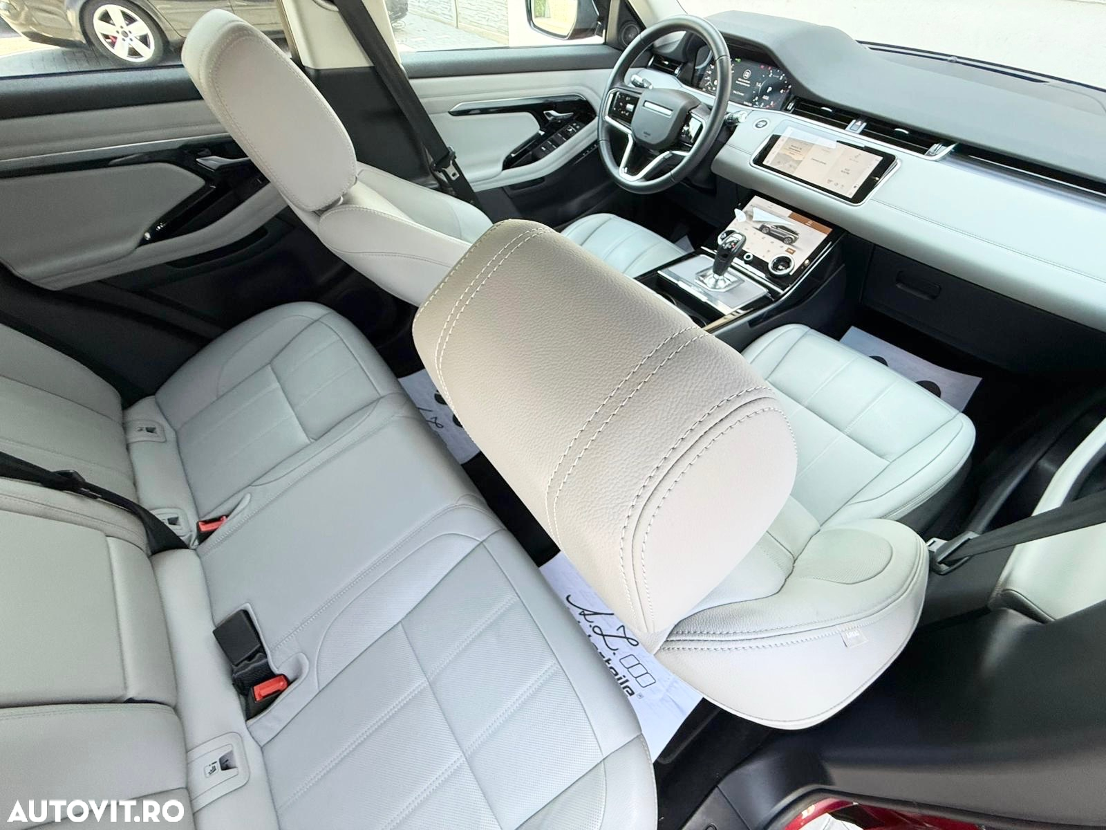 Land Rover Range Rover Evoque 2.0 D200 MHEV SE - 6