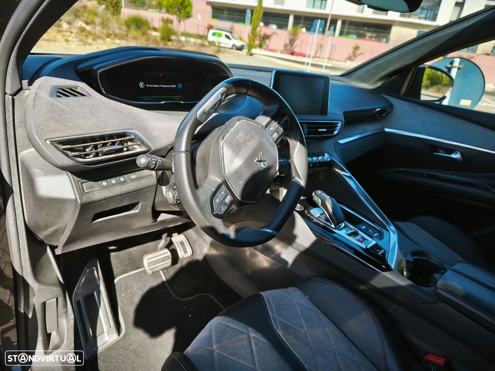 Peugeot 3008 1.6 Hybrid GT Line e-EAT8 - 8