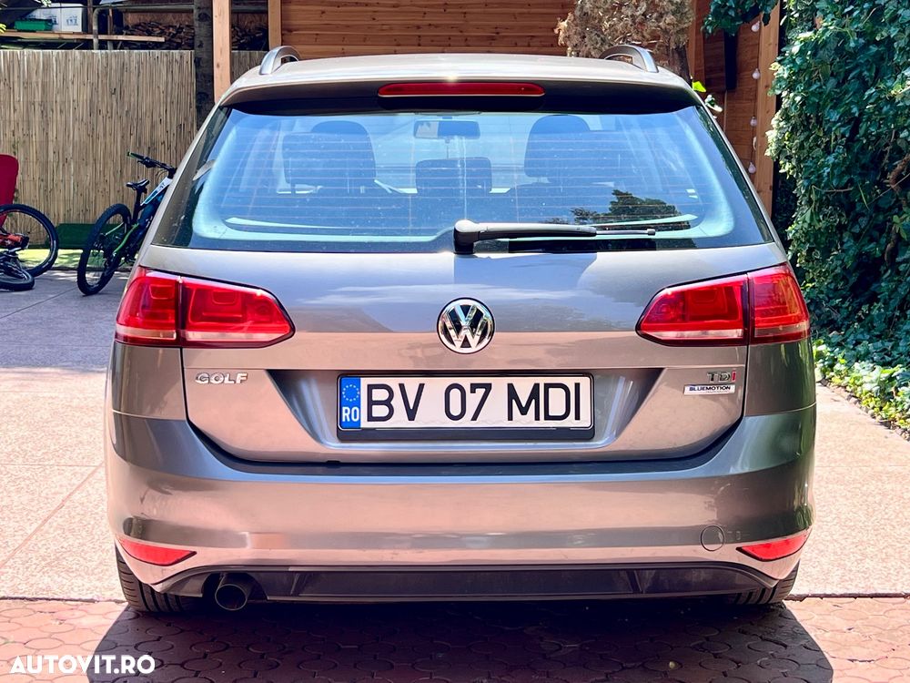 Volkswagen Golf 1.6 TDI BlueMotion Technology Comfortline - 10
