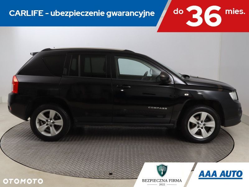 Jeep Compass - 8