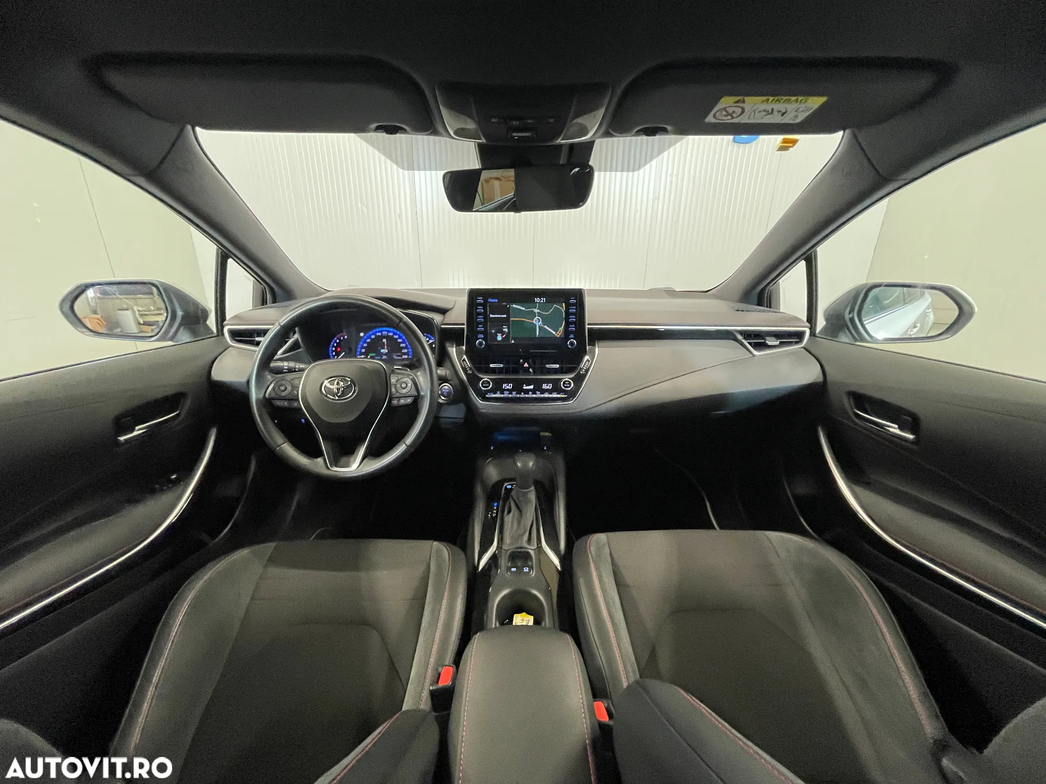 Toyota Corolla 2.0 Hybrid Lounge - 7