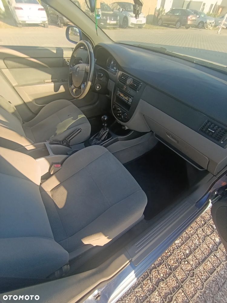 Chevrolet Lacetti 1.4 SX / Elite - 10