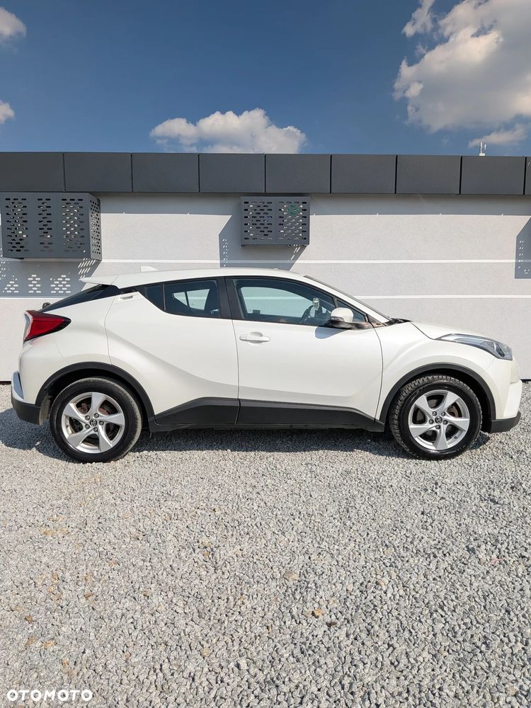 Toyota C-HR 1.2 T Premium - 6