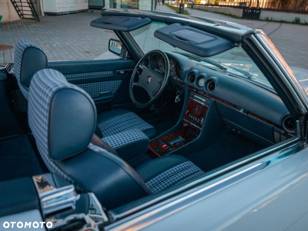 Mercedes-Benz SL 500 - 18