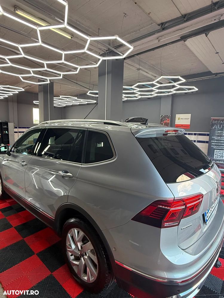 Volkswagen Tiguan 2.0 TDI 4Mot DSG Elegance - 3