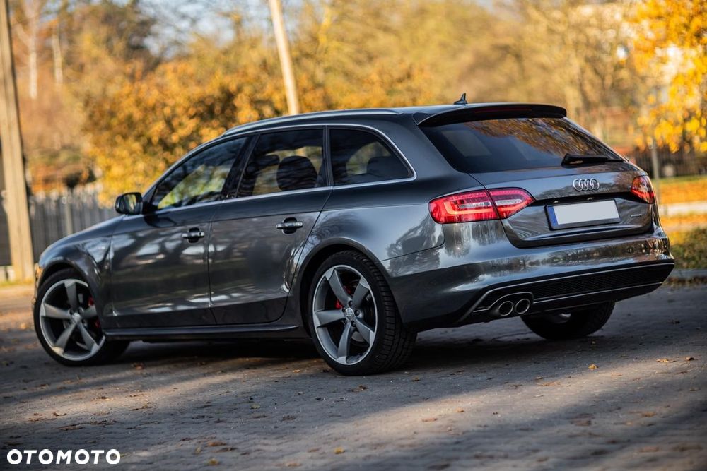 Audi A4 Avant 2.0 TDI Quattro Sport S tronic - 9