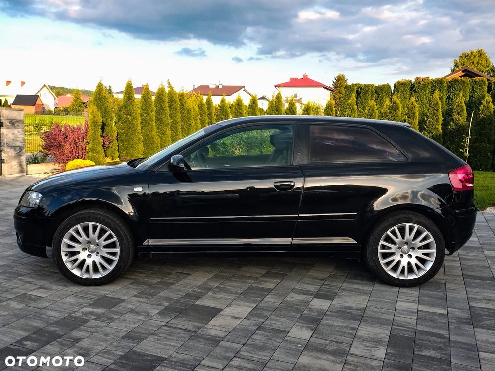 Audi A3 3-drzwiowe 1.6 S line Sportpaket (plus) - 10