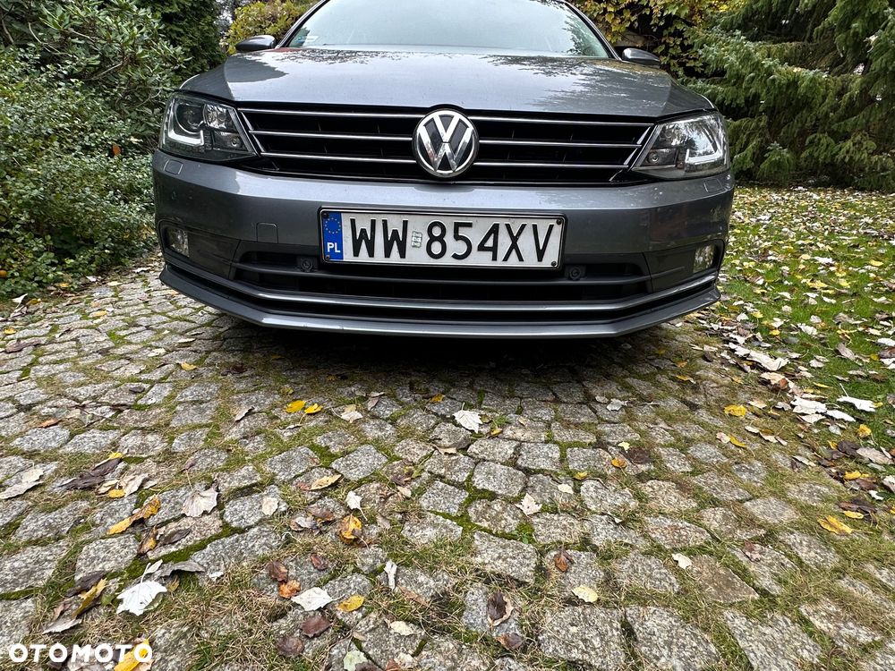 Volkswagen Jetta 2017 photo 2