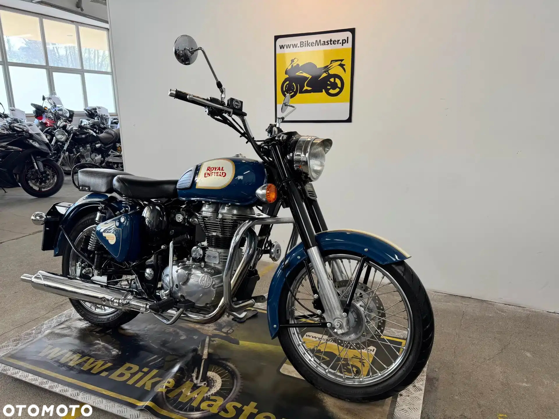 Royal Enfield Bullet - 3