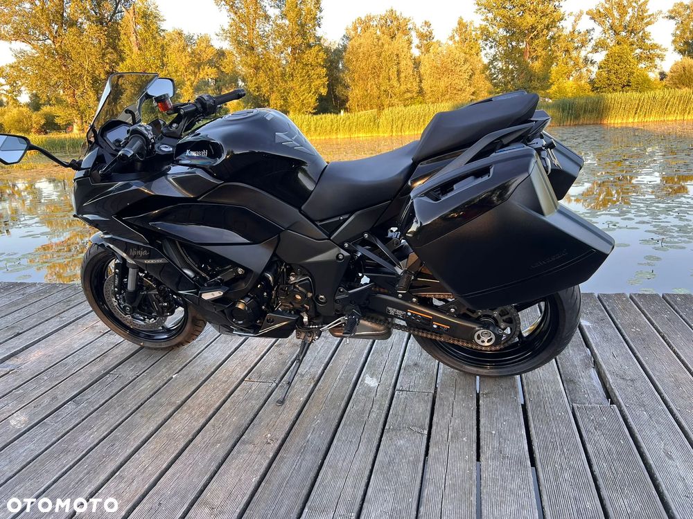 Kawasaki Ninja 1000 SX - 3
