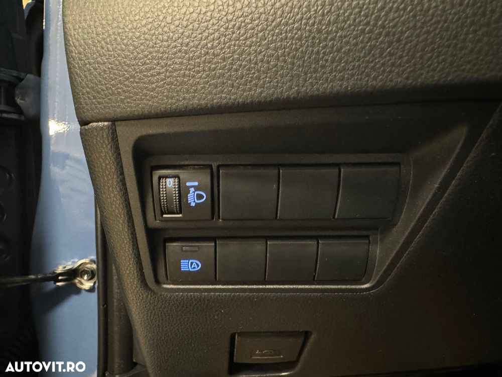 Toyota Yaris Hybrid 130 1.5 VVT-i Premiere Edition - 23