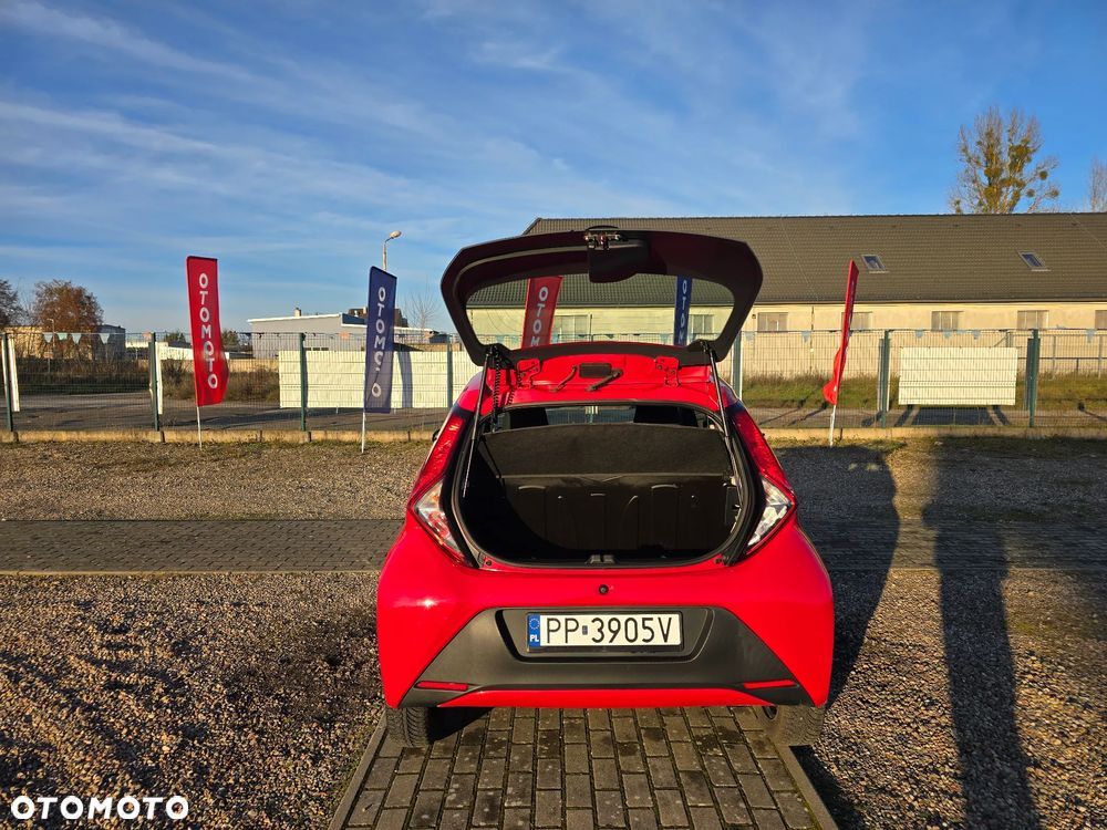 Toyota Aygo x-cite - 11