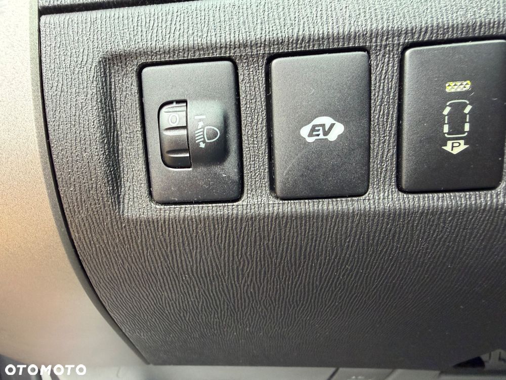 Toyota Prius 1.5 VVT-i Sol (nav) - 15