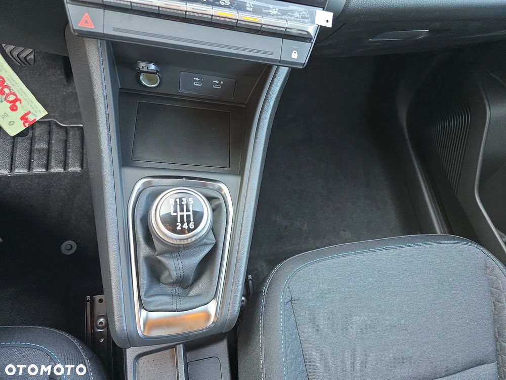 Renault Captur - 23